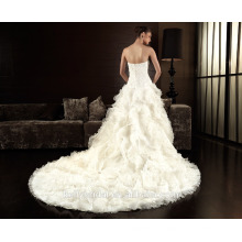 ZM16033 Fashion Corset Wedding Dresses Ivory White Robe de Mariee Organza Beaded Ruffled Hard Work Bridal Gown